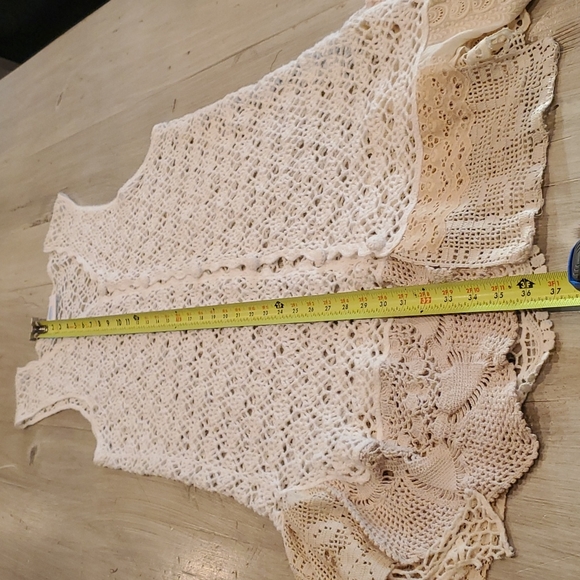 Blue Beth body crochet creams/white topper/vest duster knee/midi length boutique - Picture 13 of 14